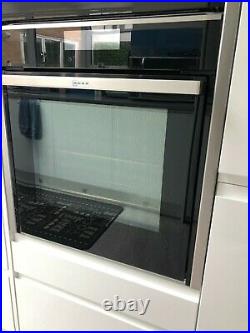 NEFF B58CT68N0B Slide&Hide Built In 60cm A Electric Single Oven Stainless Touch